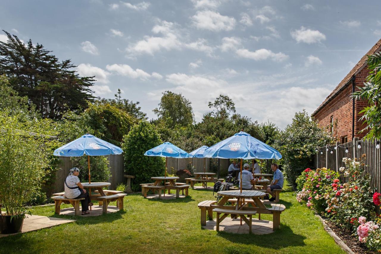 The Ship Inn Weybourne Eksteriør billede